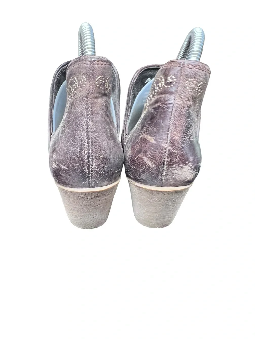 Ariat dixon booties